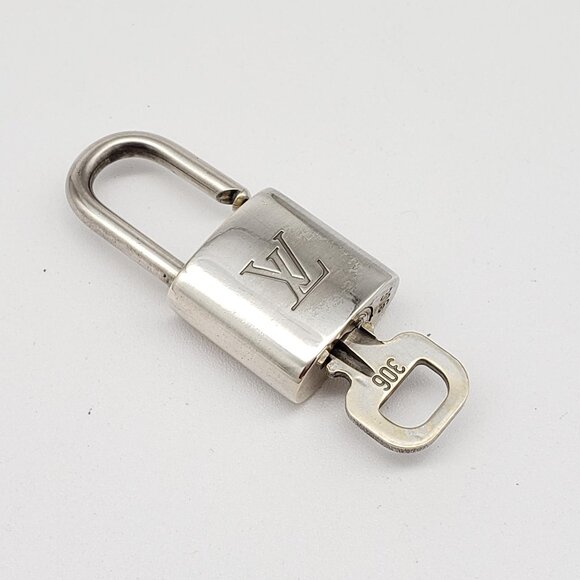Authentic Louis Vuitton 1 Lock and 1 Key Silver Color - Picture 2 of 5